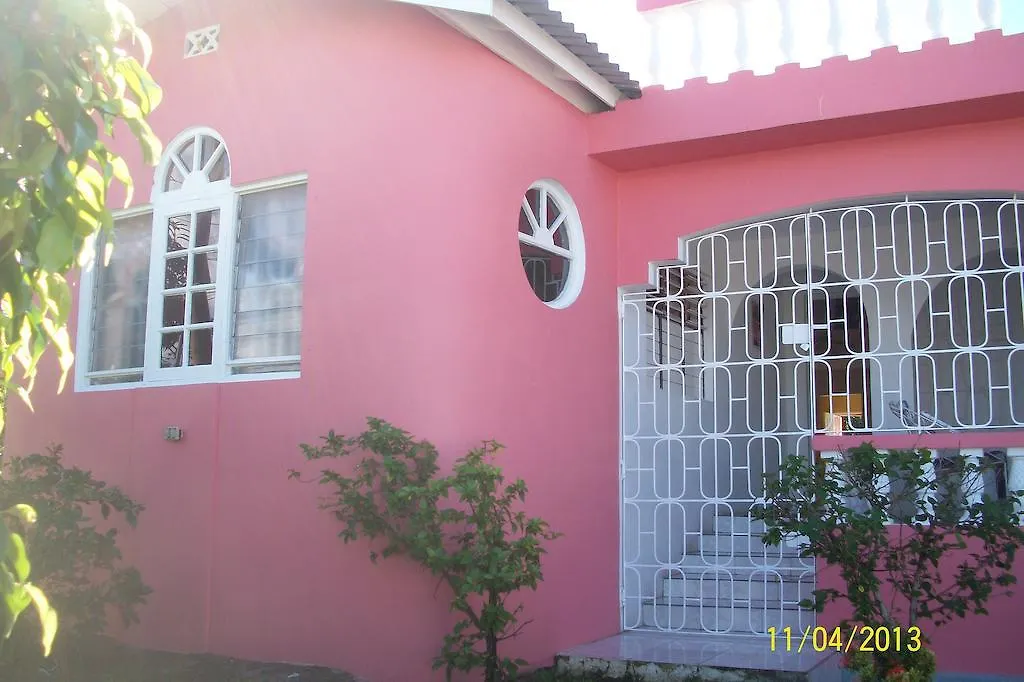 Tina'S Guest House Ocho Rios Jamaica